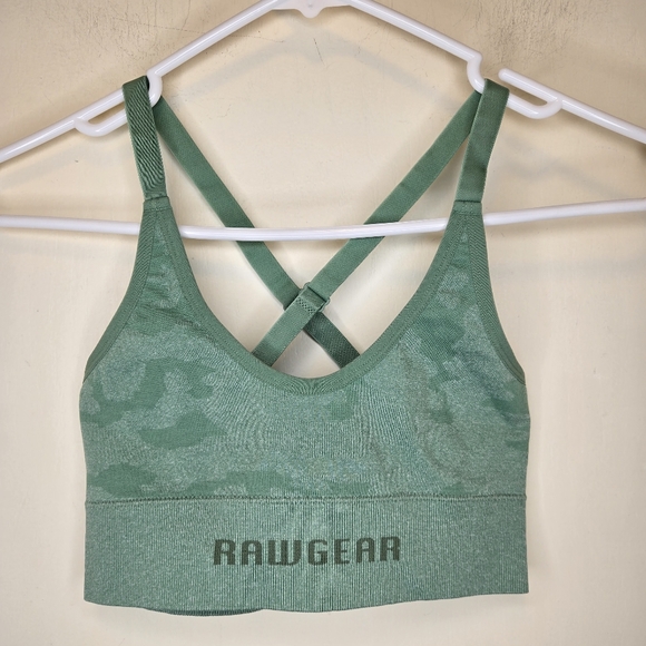 RawGear Other - Nwt RawGear green camo sports bra medium